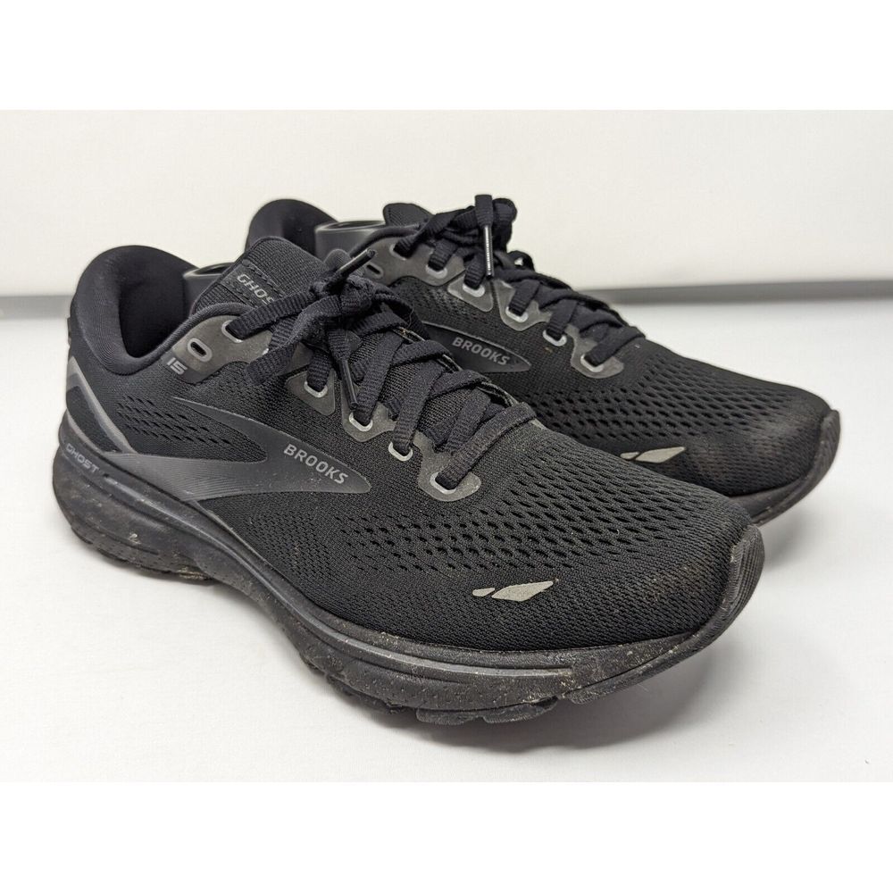 Brooks Ghost 15 Mens 9.5 B Triple Black Running Walking Shoes  1203801B020